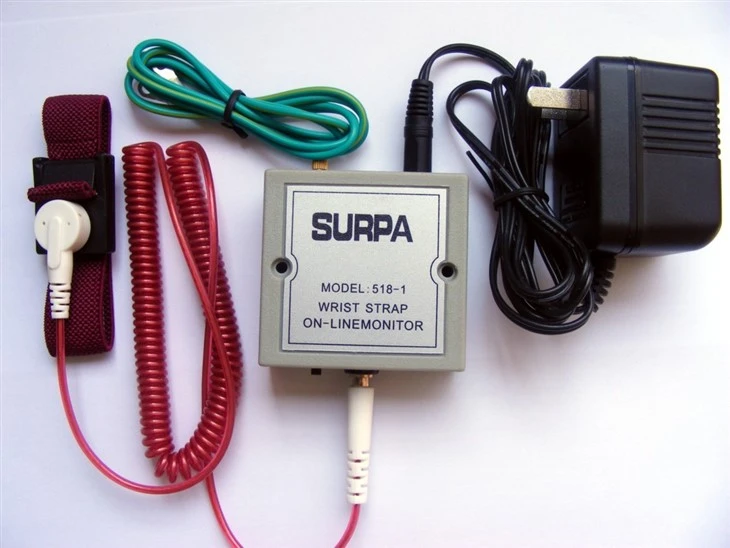 ESD Tester Checker For Wrist Strap Grounding System in Cleanroom And Electronics Factory ESD Tester Checker For Wrist Strap Grounding System in Cleanroom And Electronics Factory